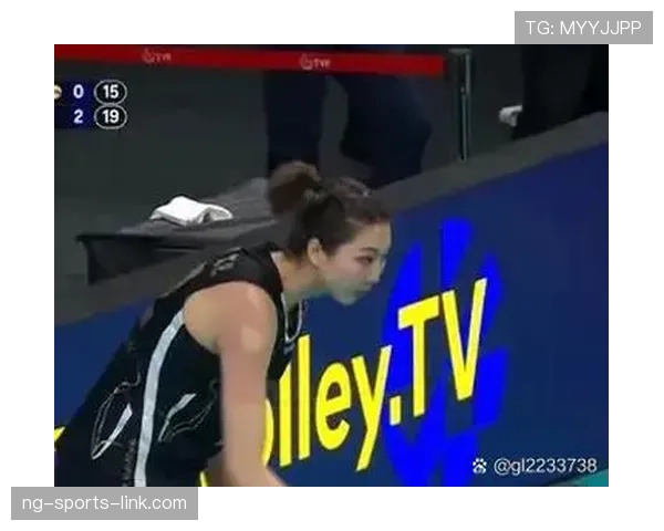 袁心玥训练间隙偷偷剁手，买了一屋子的名牌鞋，队友都看呆了！